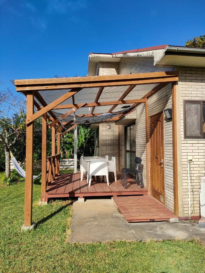 Cottage Canac Motobu Exterior photo